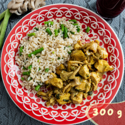 Frango em cubos com shimeji e arroz integral com vagem - 300G