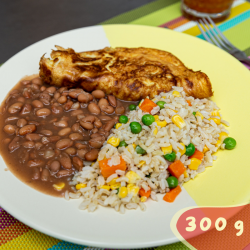 Omelete com arroz primavera e feijão carioca - 300G