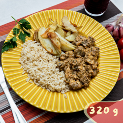 Estrogonofe de carne com arroz integral e batata canoa assada - 320G